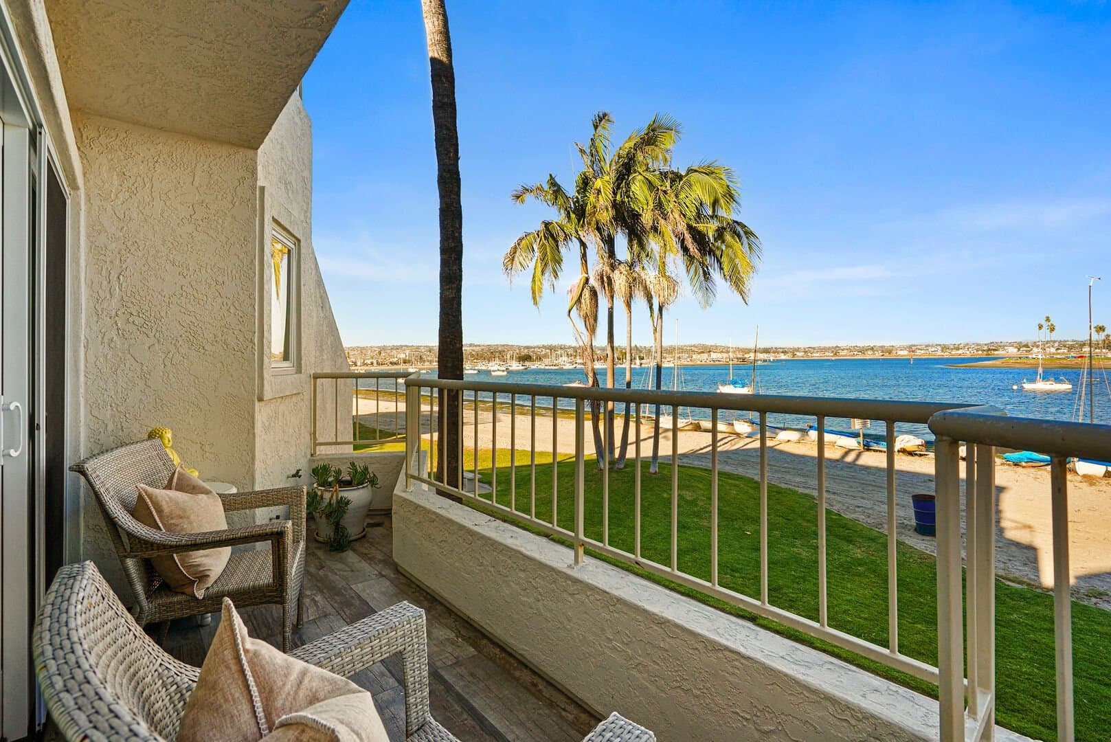 Bayfront Gem House - Image 3