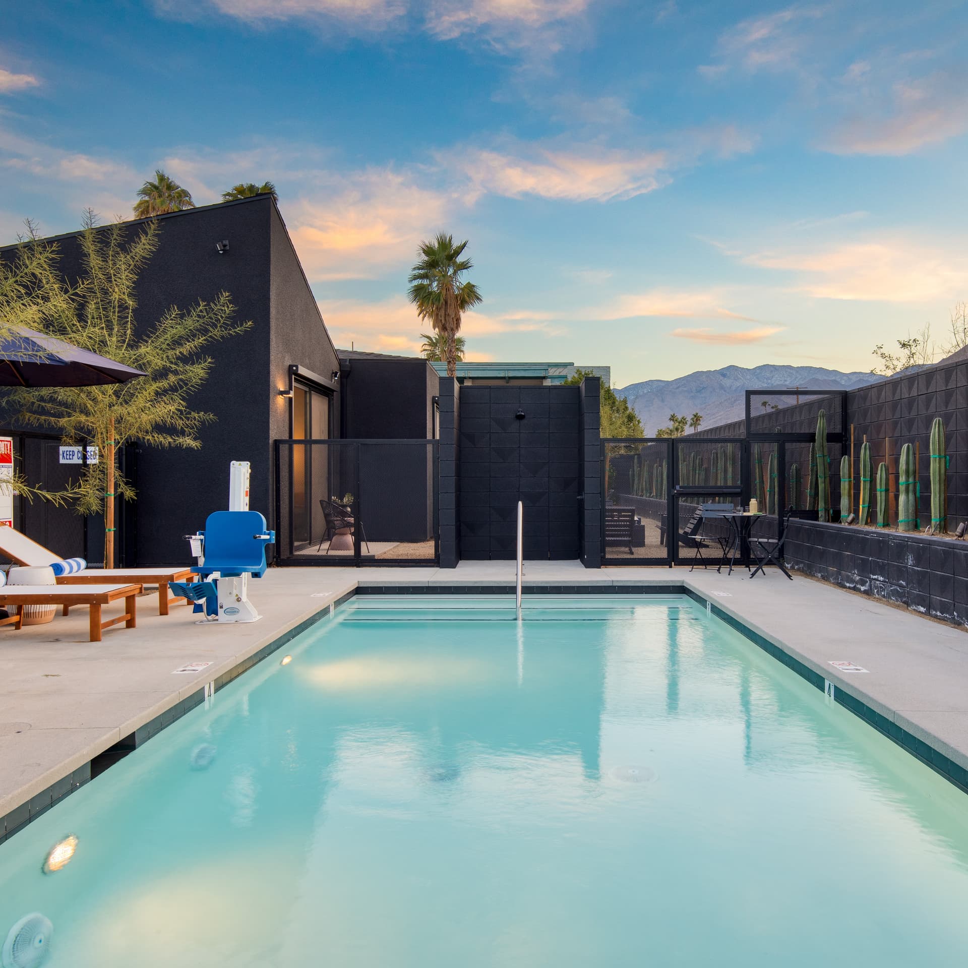 Black Rock House - Image 1