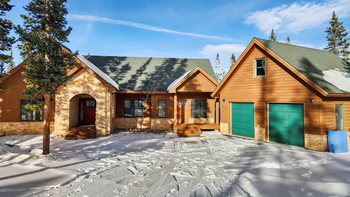 Blue River Retreat - Image 2