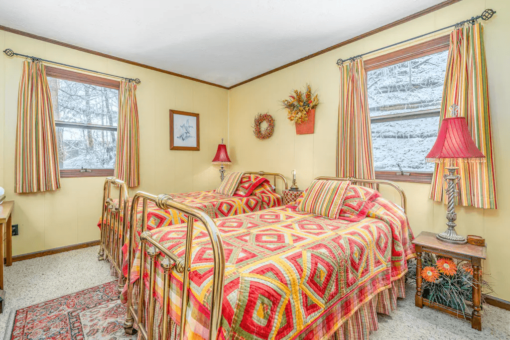 Skyland Home - Image 14