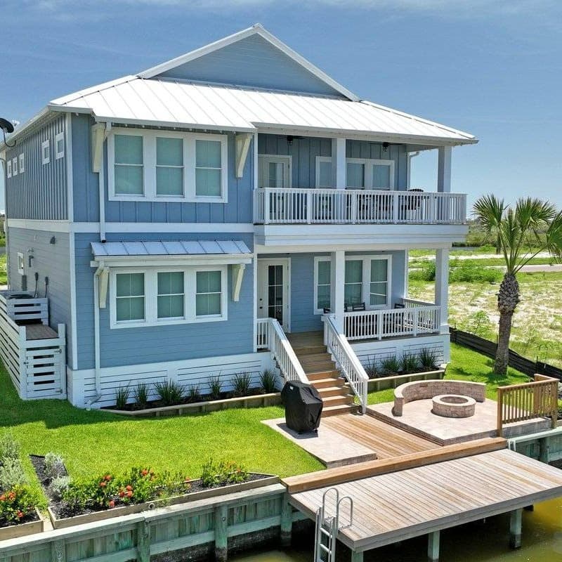 Nauti Captain - Image 1