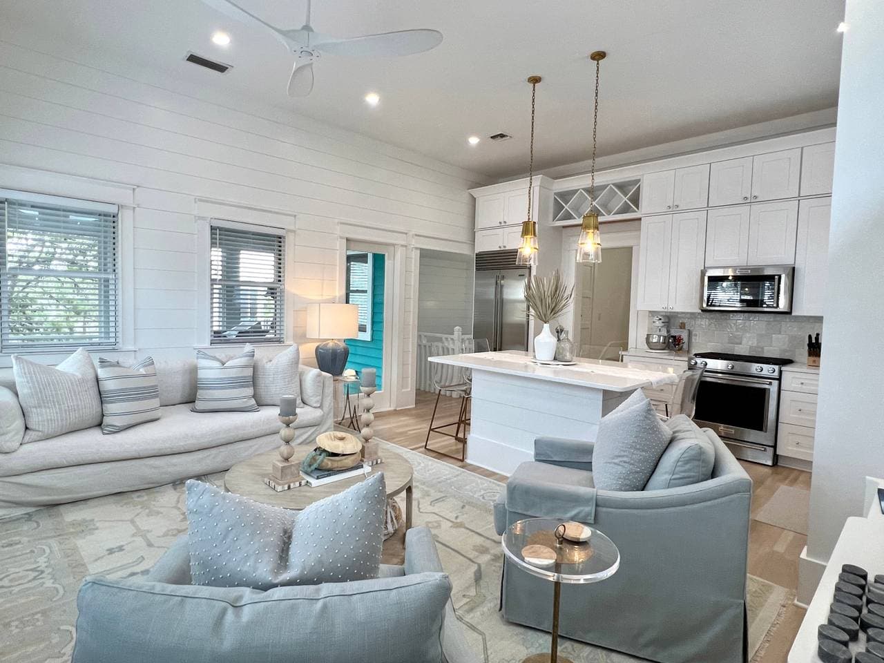 Toes in the Water Home - Image 2