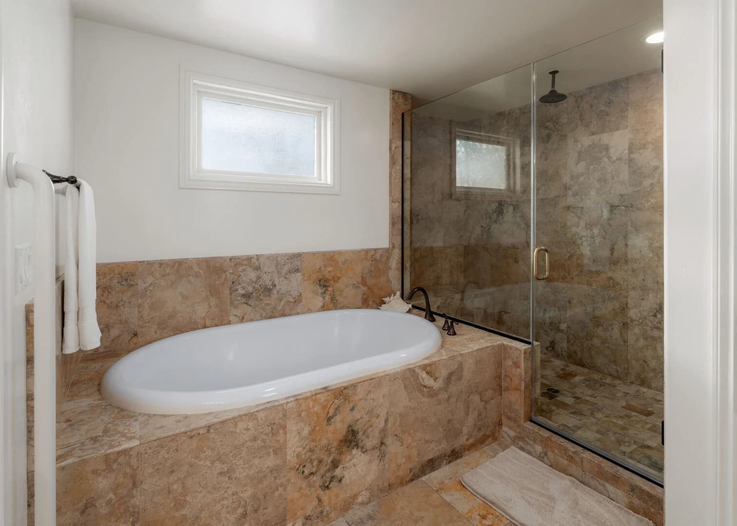 Chalcedonia Beach Gem - Image 15