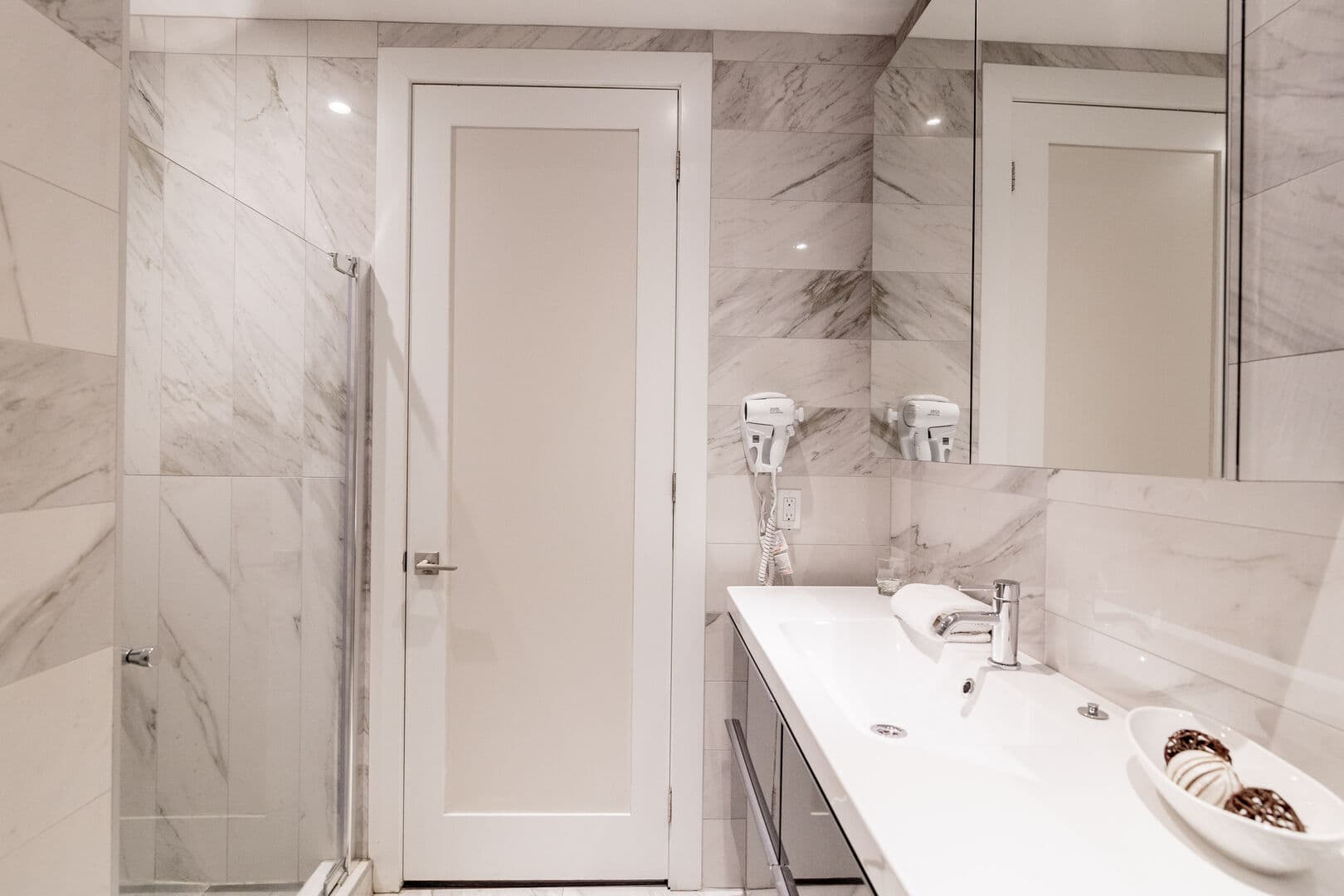 Clock House - Image 35