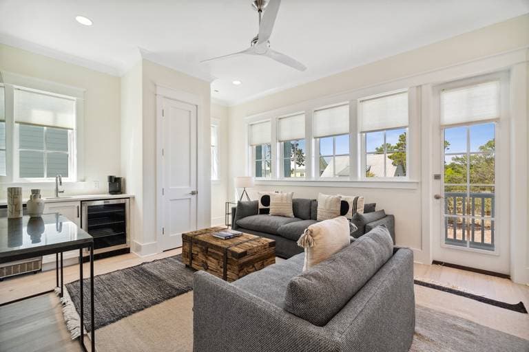 Harlie's House - Image 13