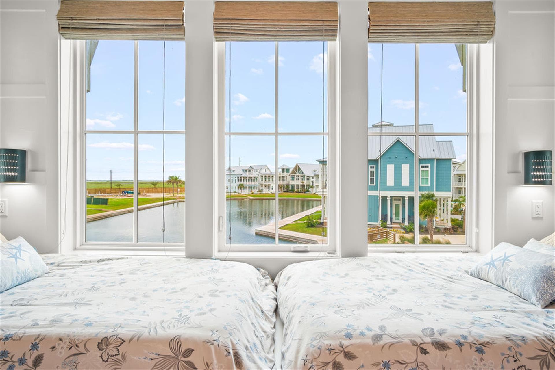 S'mores at the Shore - Image 15