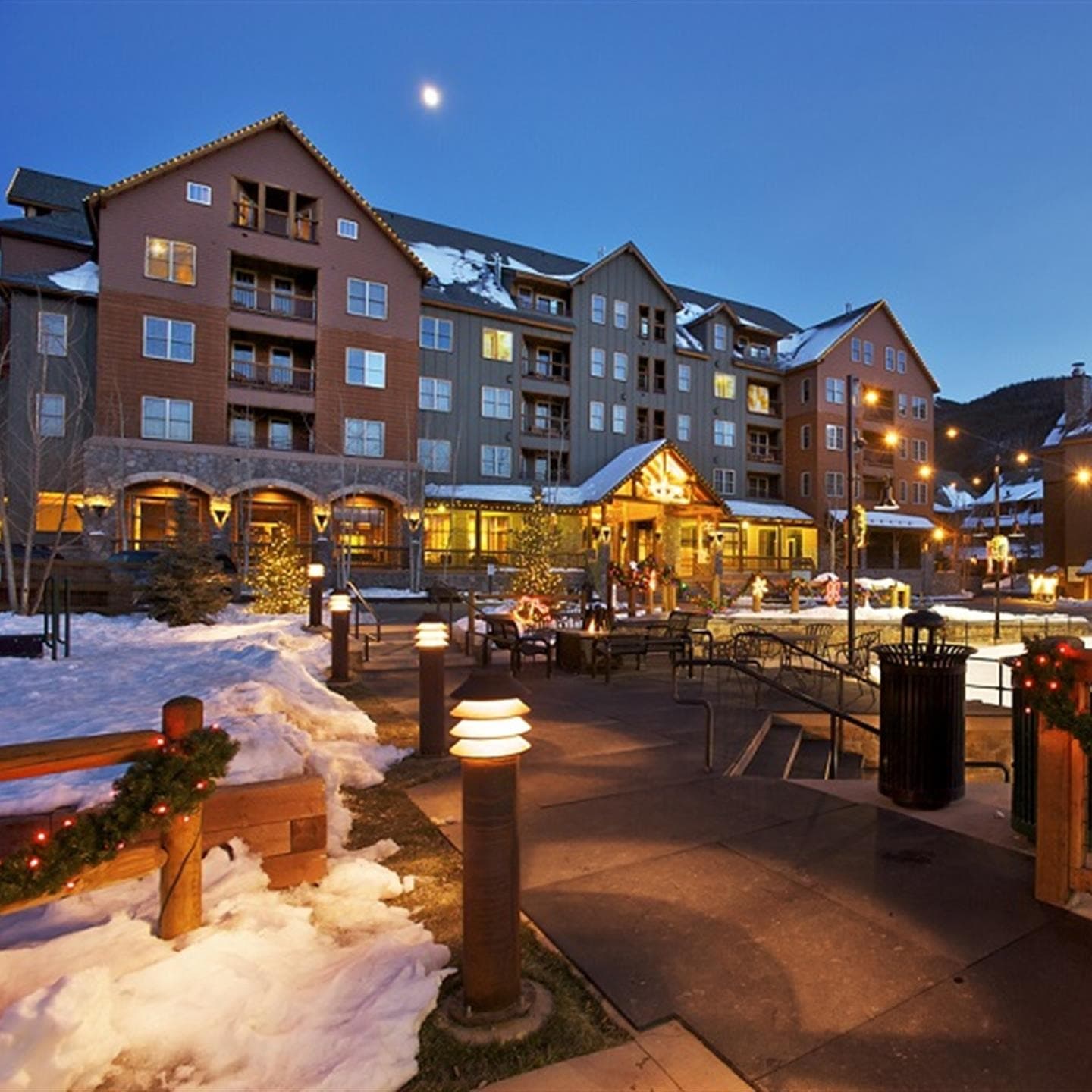 Summit Solace Lodge - Image 1