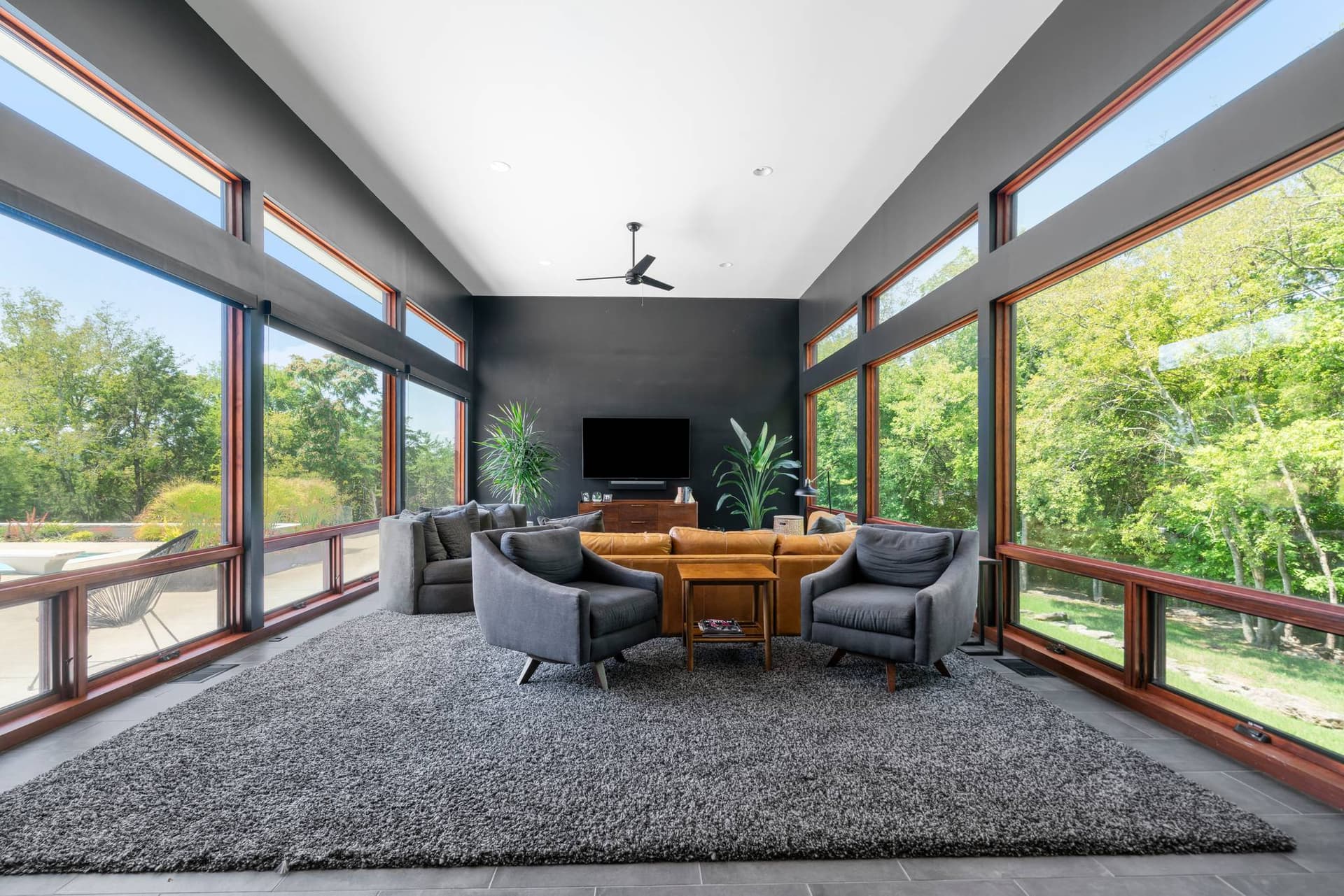 Nashville Sanctuary - Image 26