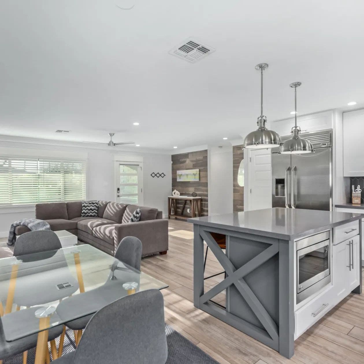 Sunset on 11th - Image 16