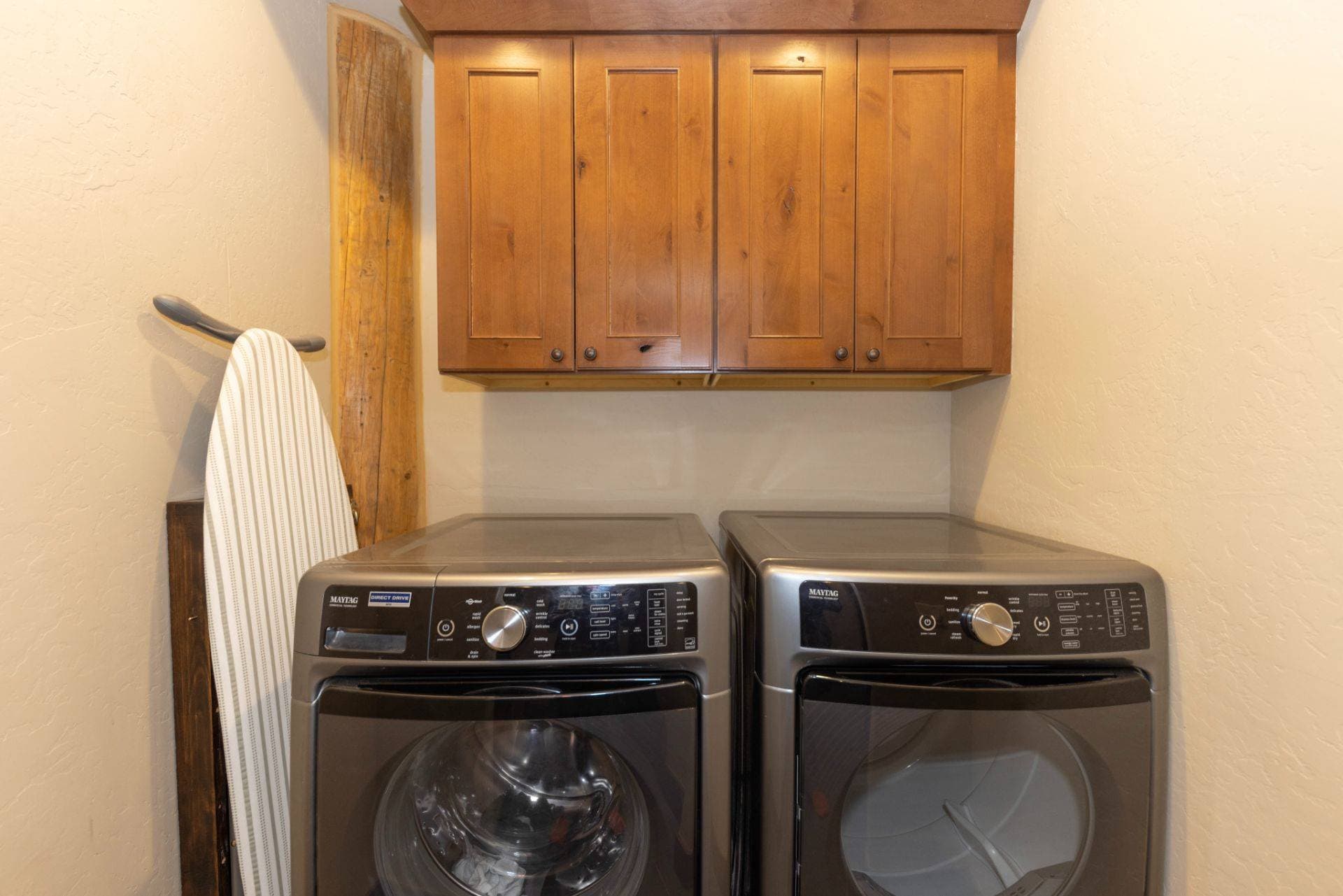 Pine Ridge Cabin - Image 47