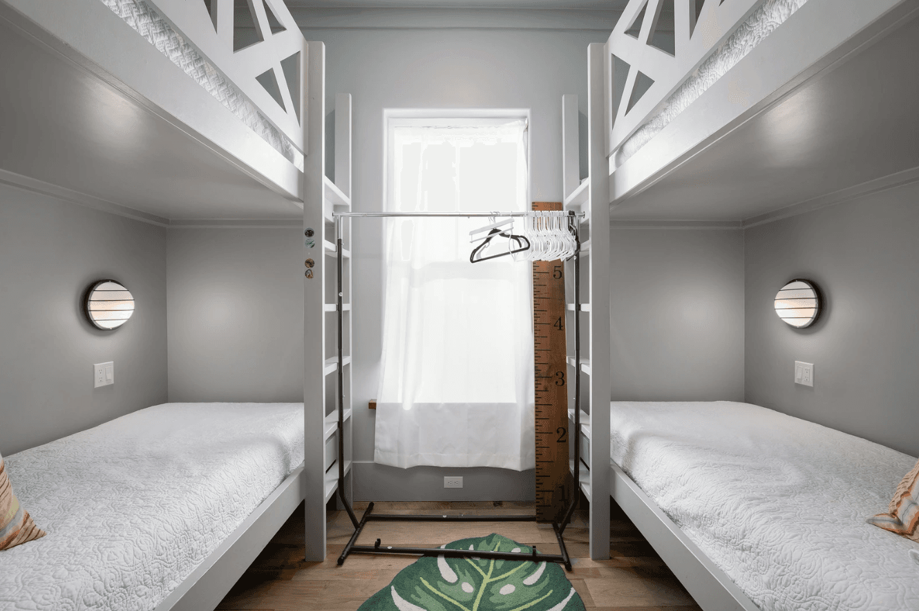 Seagrove Manor - Image 19