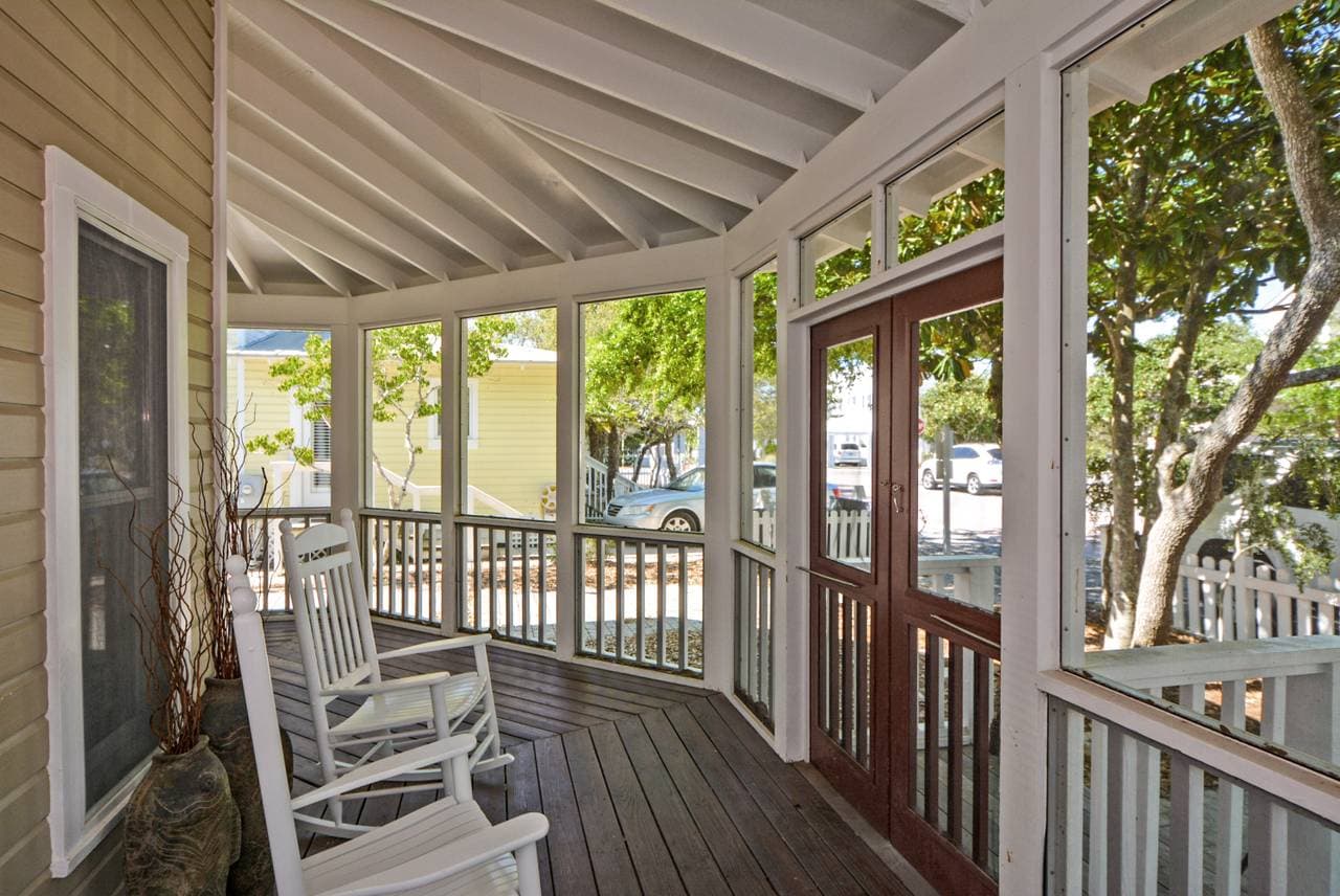 Moorhen Home - Image 4