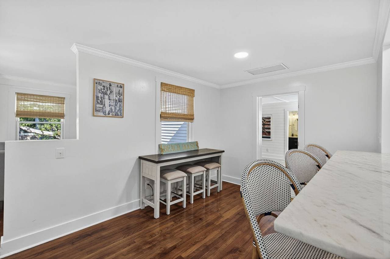 Isleview Escape - Image 12