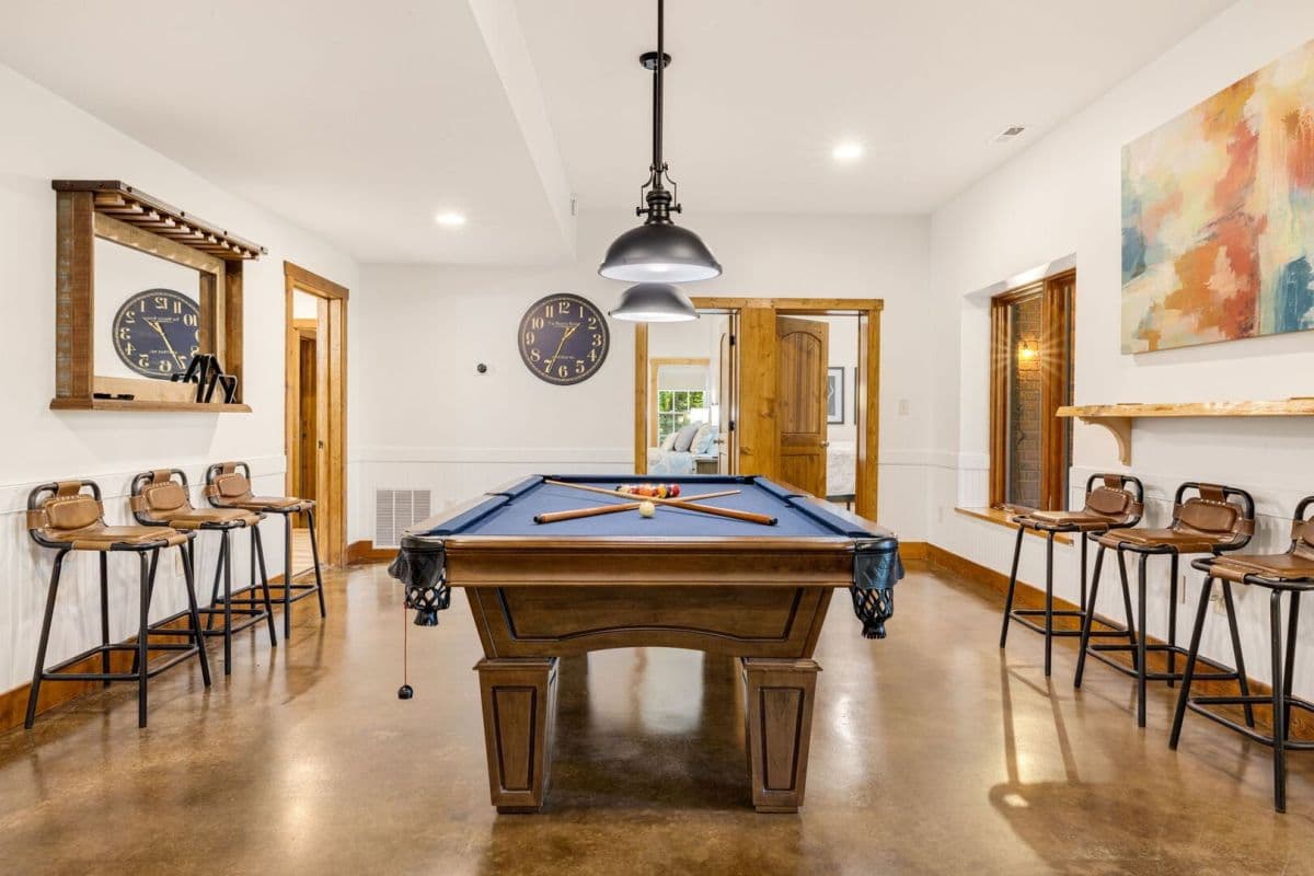 The Huntly Estate - Image 123