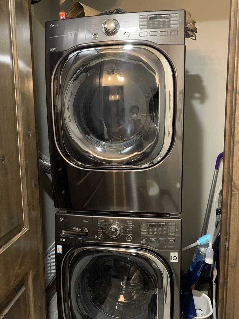 Blackstone Residences #3B - Image 10