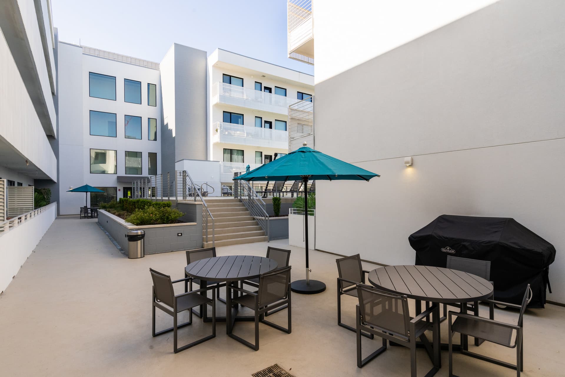 Green Illume Home - Image 21