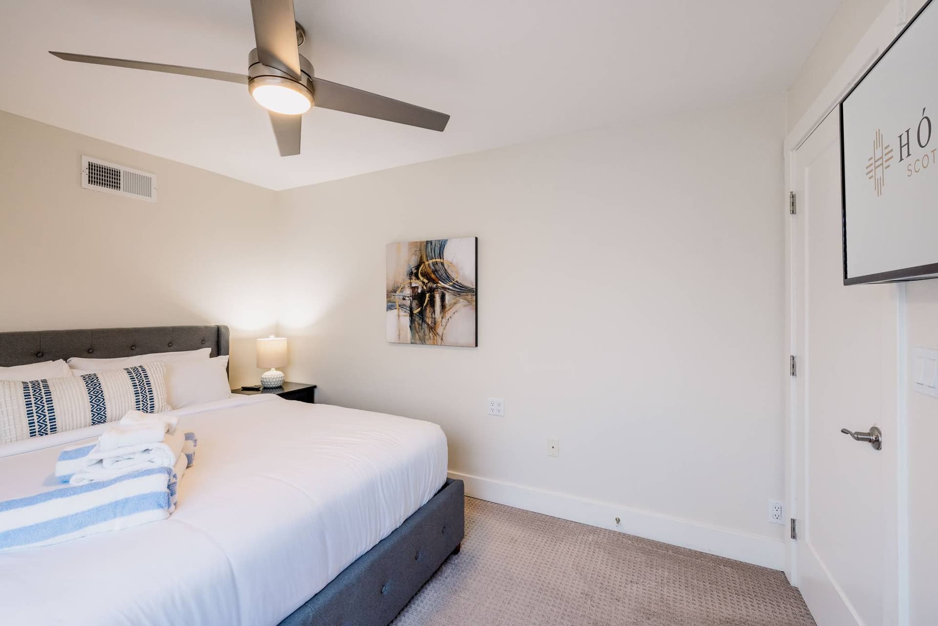 Residence on Larkspur - Image 31