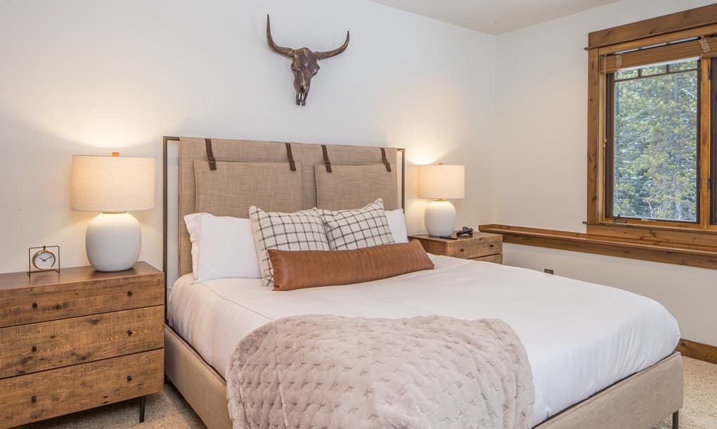 Little Thunder #8 - Image 37