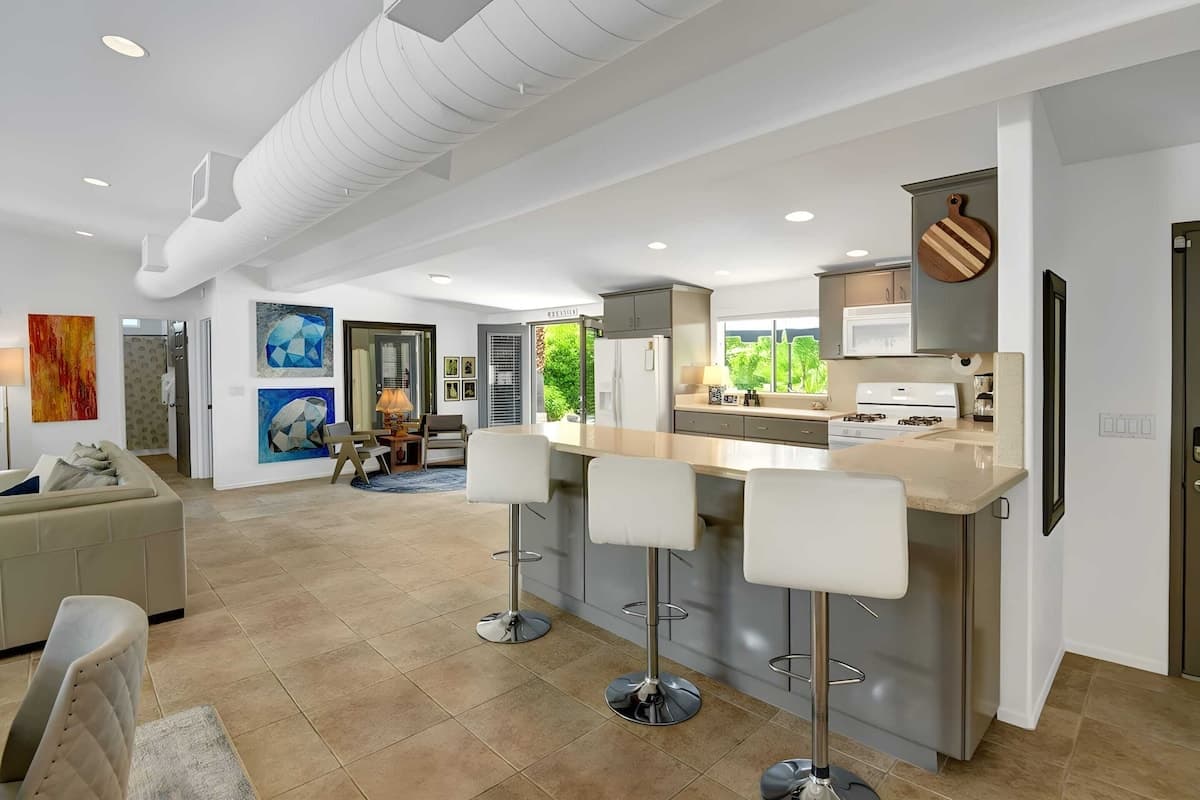 Modern Oasis Palo Verde - Image 5