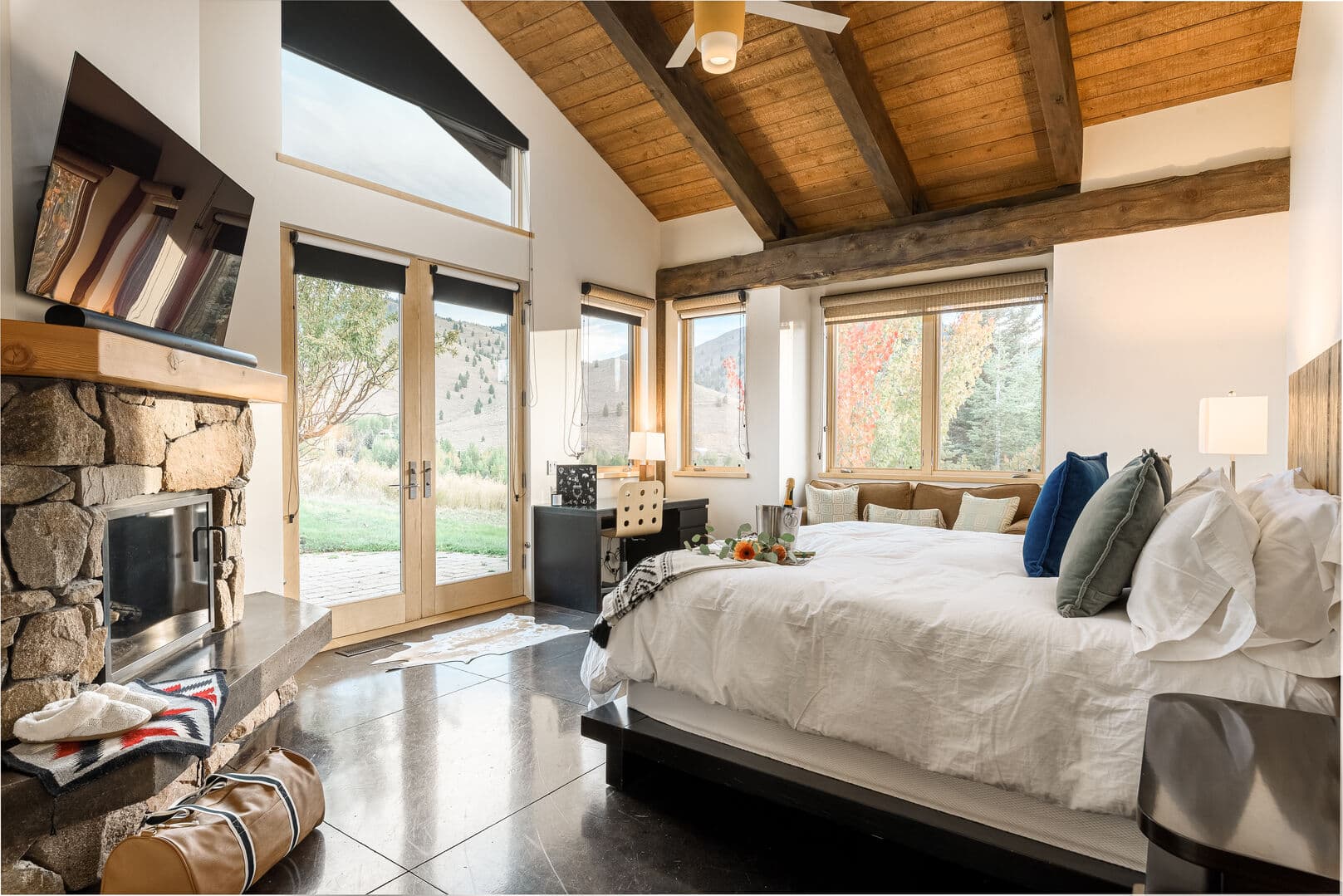 Elkhorn Estate - Image 27