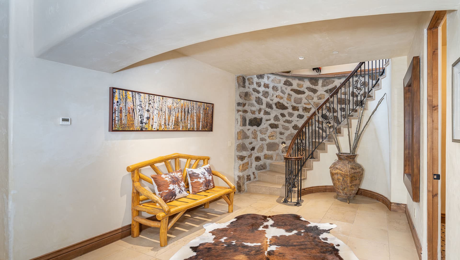 Twin Elk Lodge - Image 15