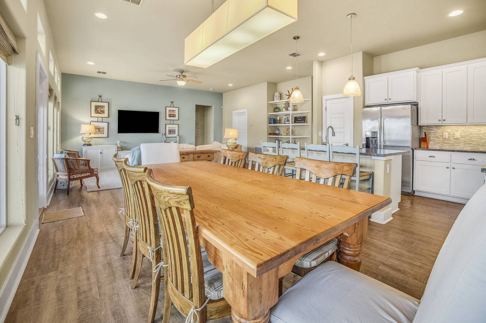 Gone Coastal House - Image 13