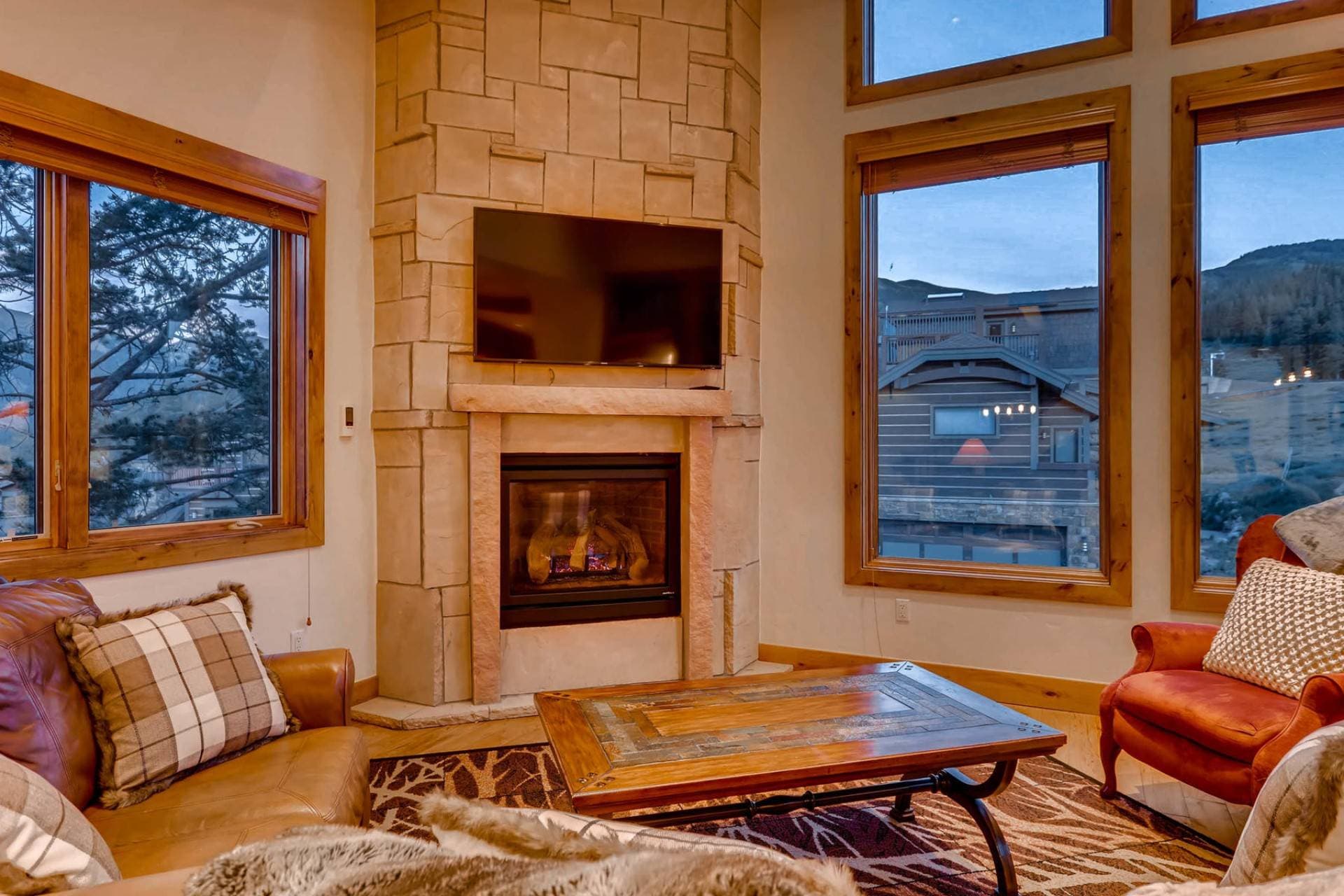 Union Creek House - Image 4