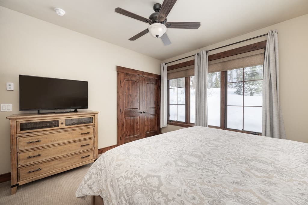 Mountain Terrace Villa - Image 11