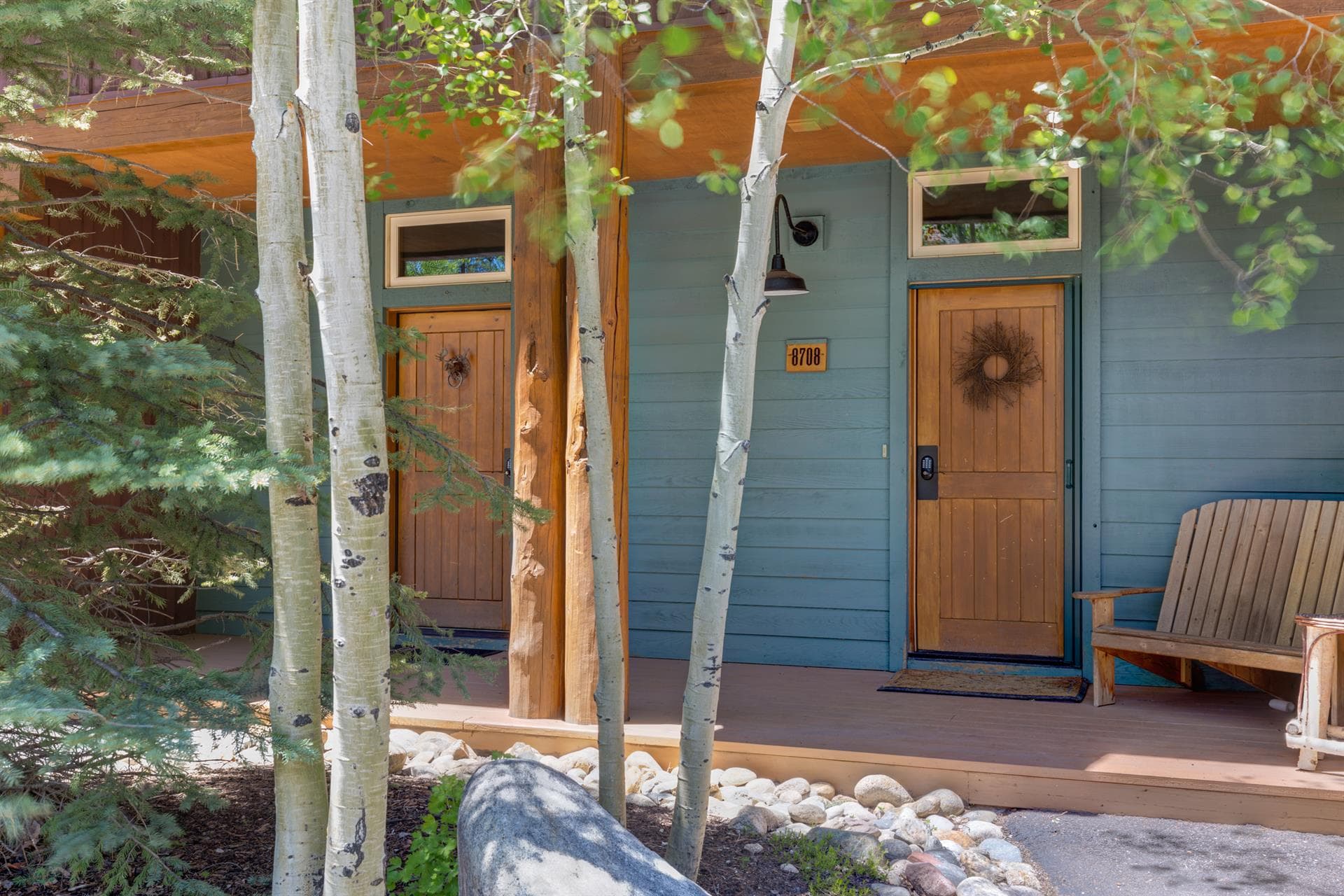 Alpine Vista Haven - Image 25