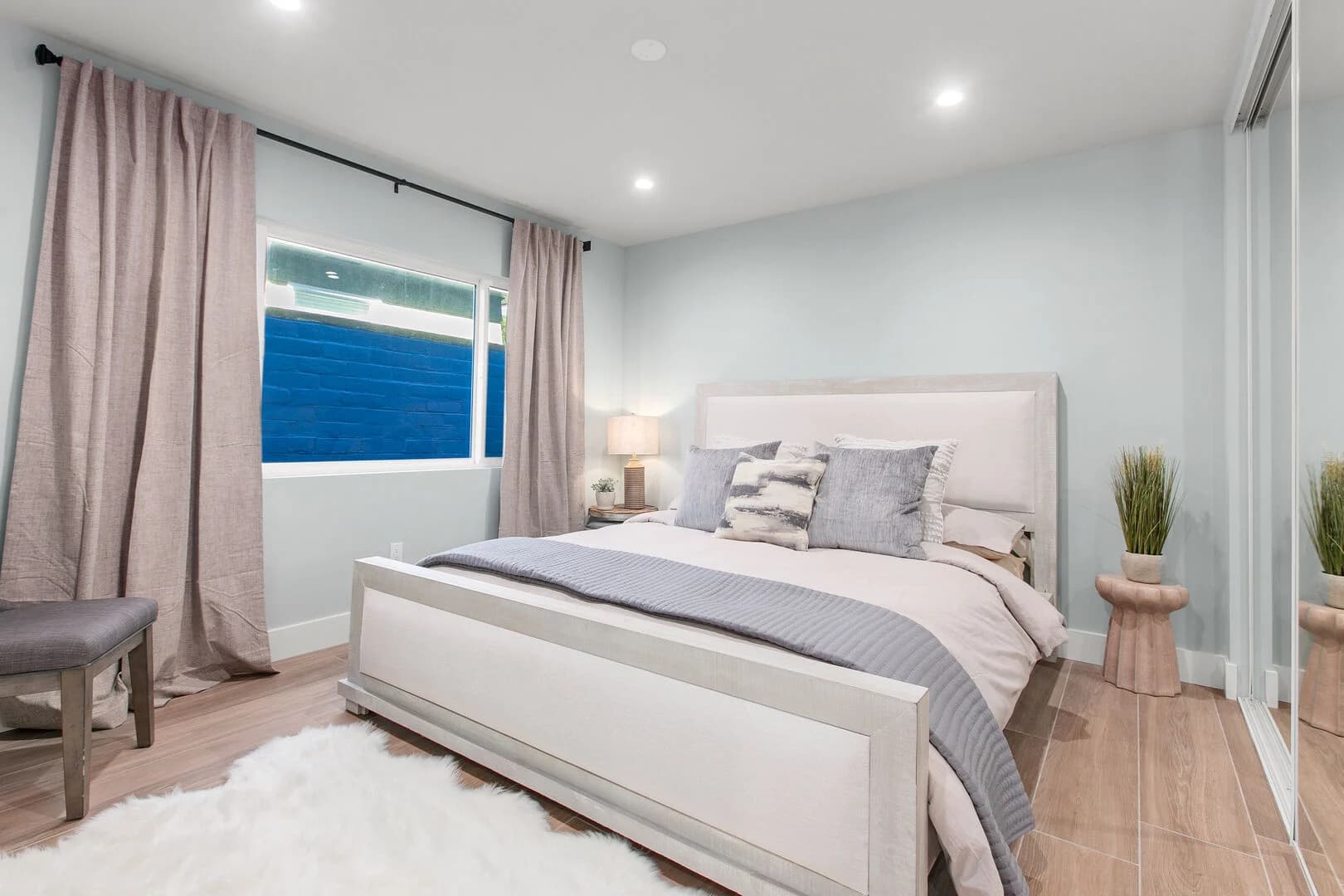 Neptune Home at Windansea A - Image 19