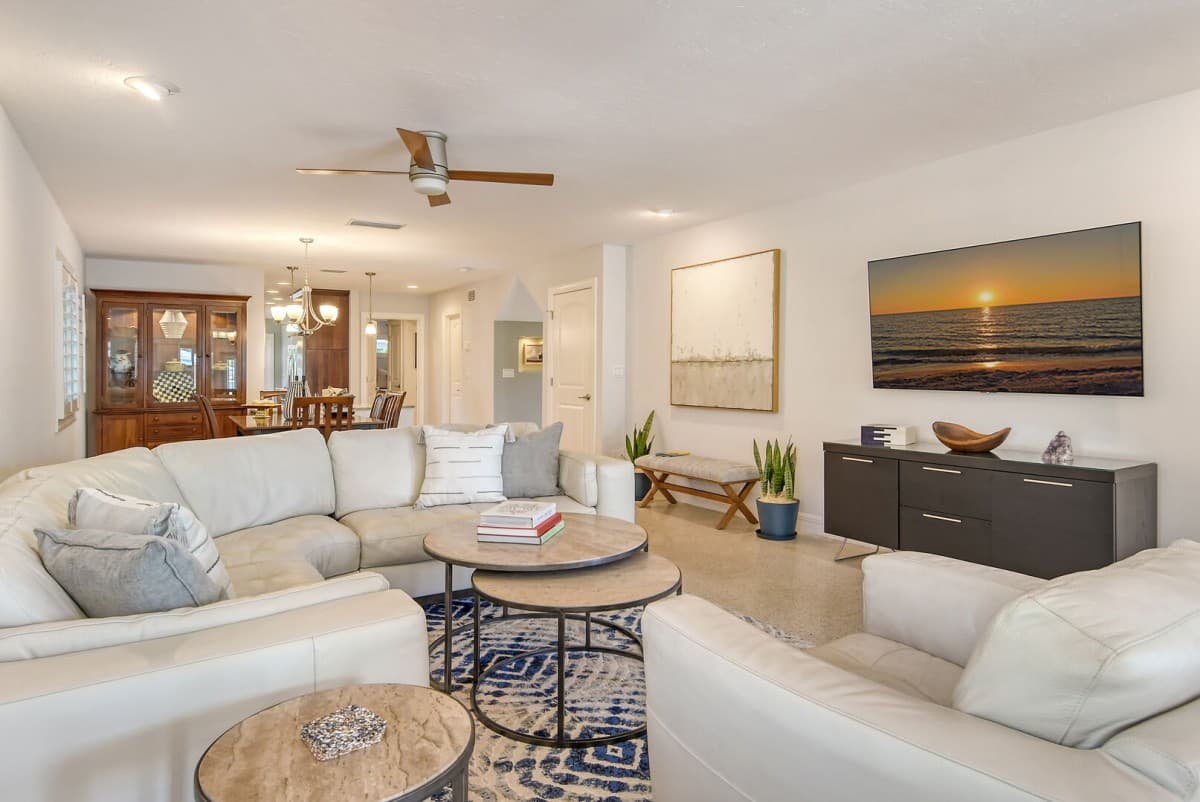 Mermaids Oasis - Image 3