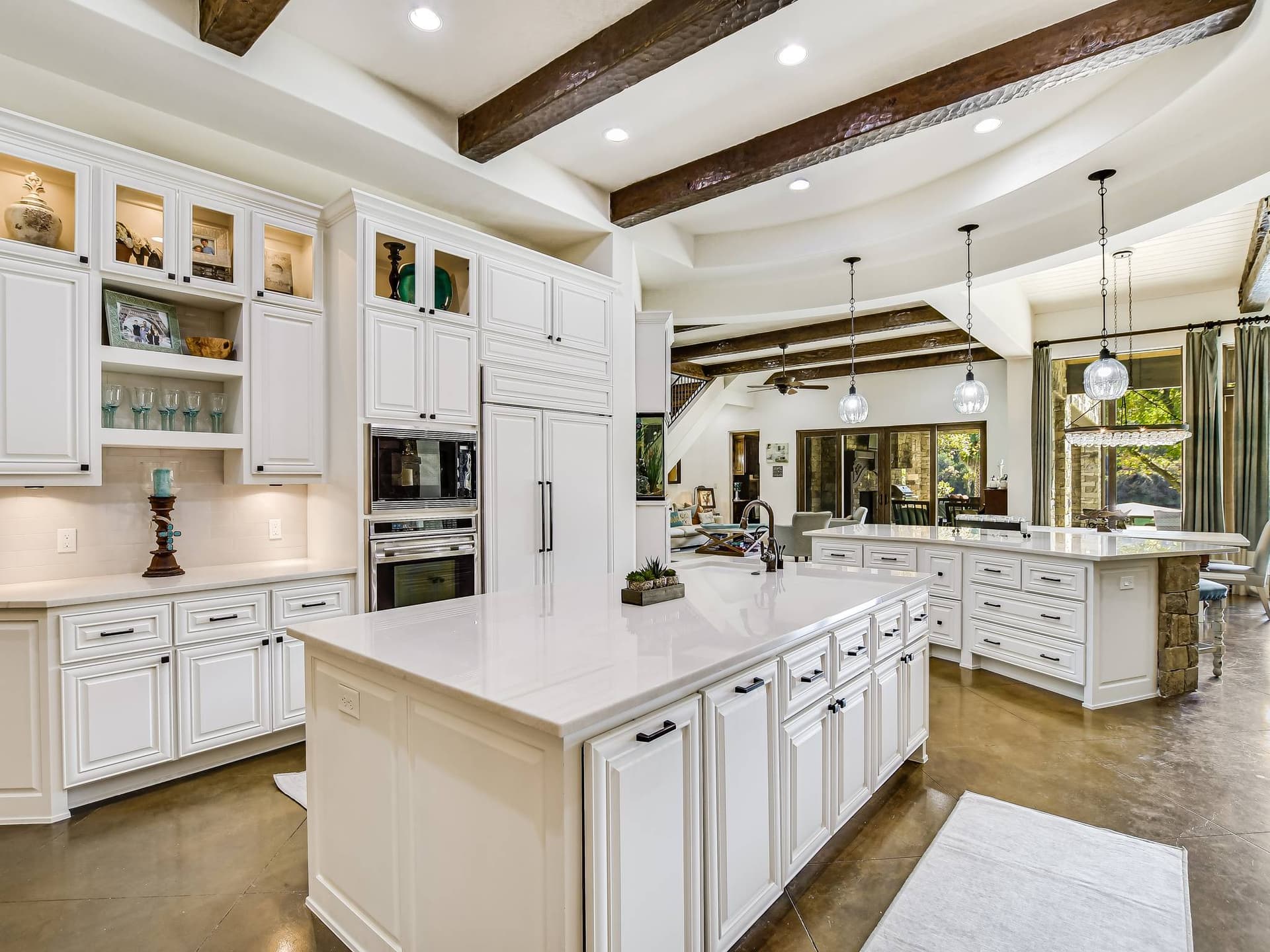 Elite on Lake Austin - Image 9