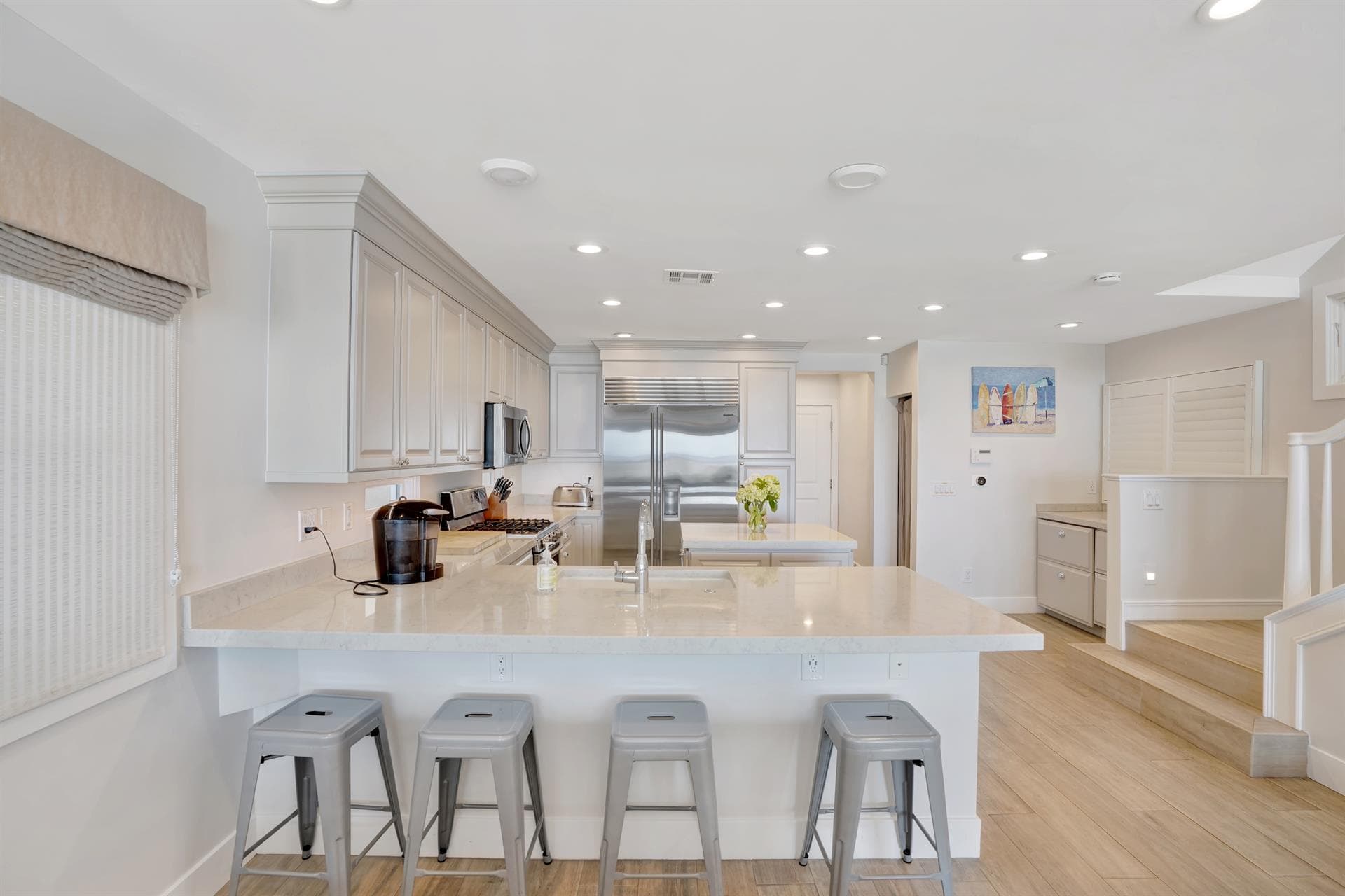 Catalina Oceanfront - Image 8