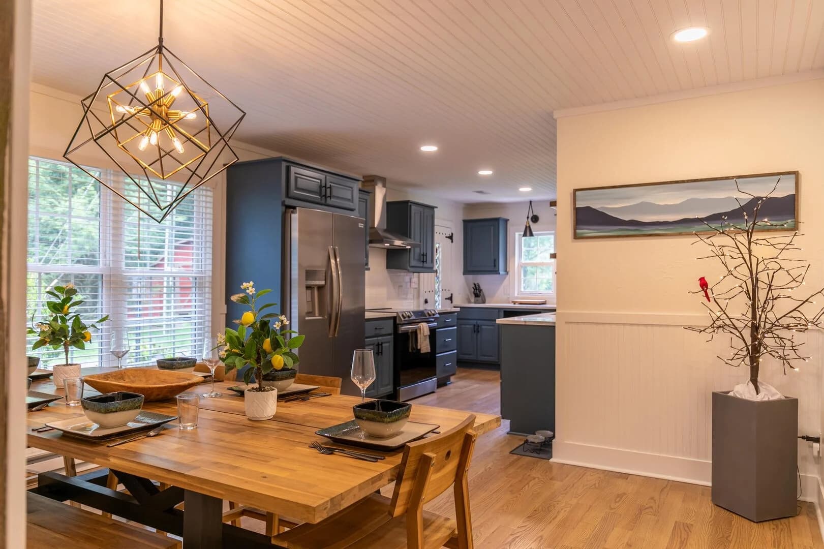 Riverside Retreat - Image 5