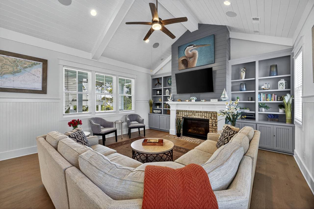 Blue Heron - Image 2