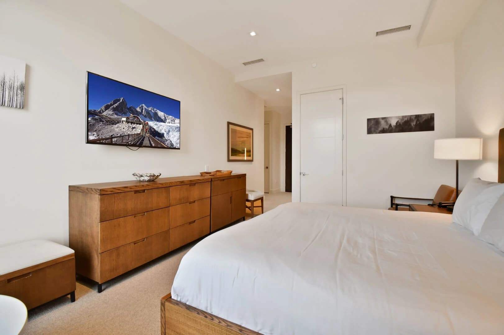 Lift Residence #602 - Image 13