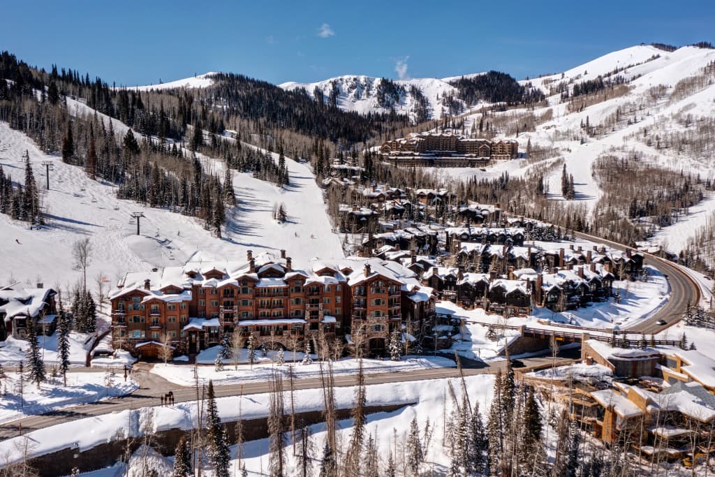 Empire Summit at The Grand Lodge - Image 2