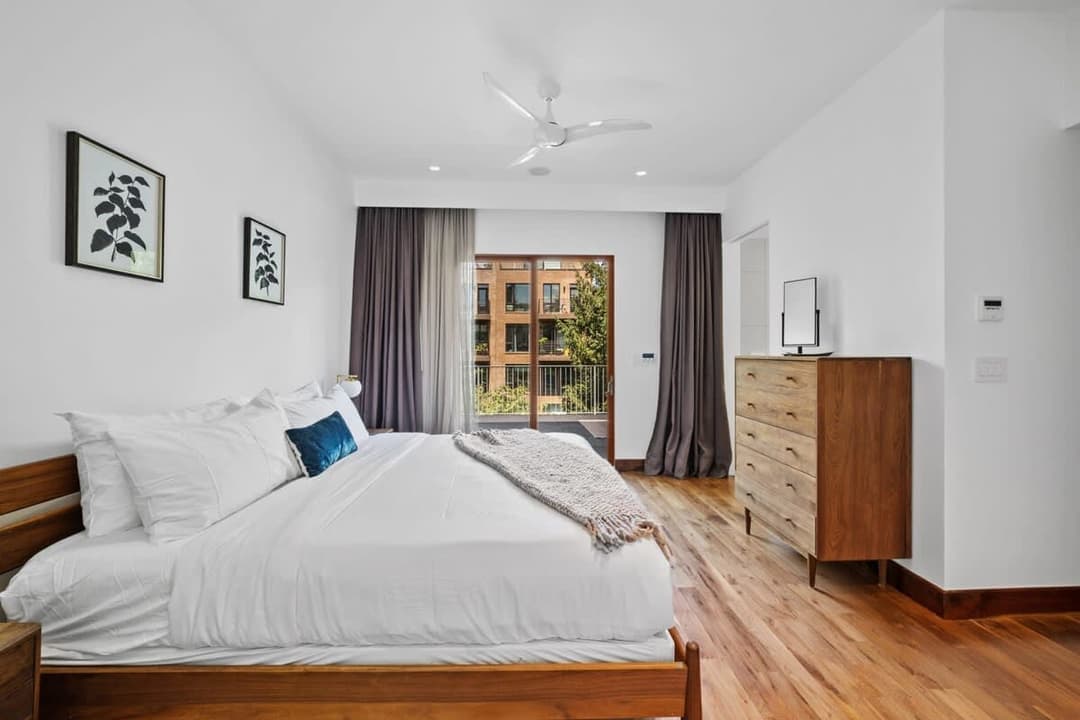 Gates Grove - Image 34