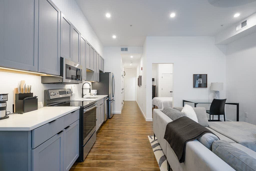 Vibrant Nook - Image 4