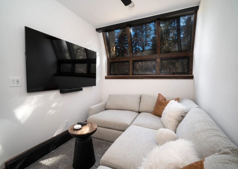 Winterleaf - Image 17