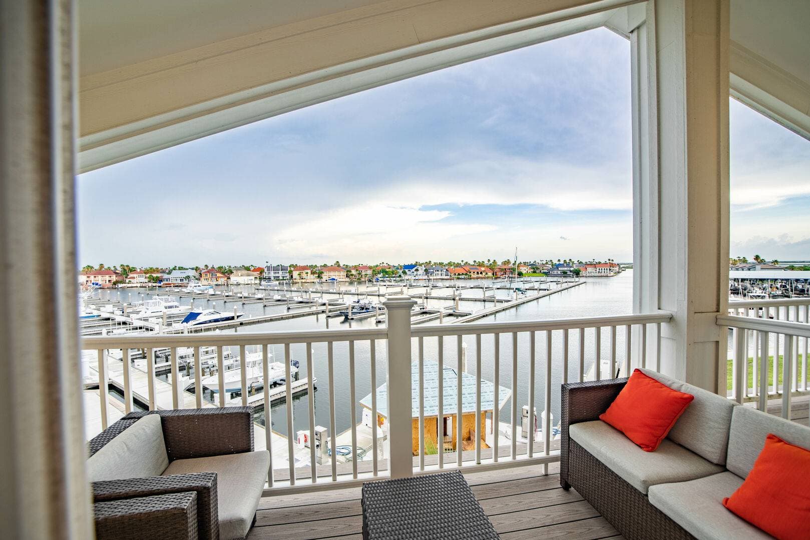 Marina Del Bell - Image 6