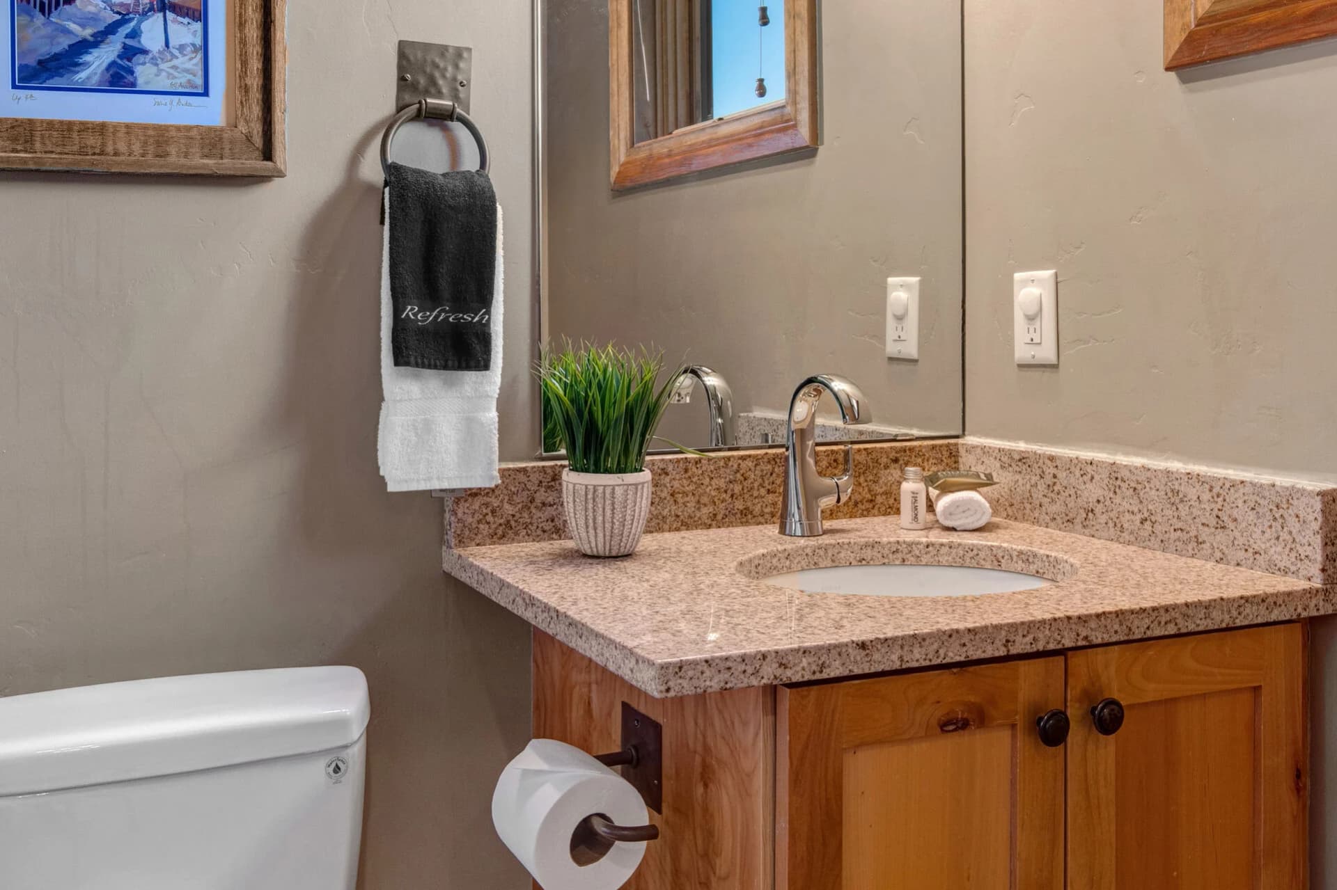 Rossie Hill - Image 22