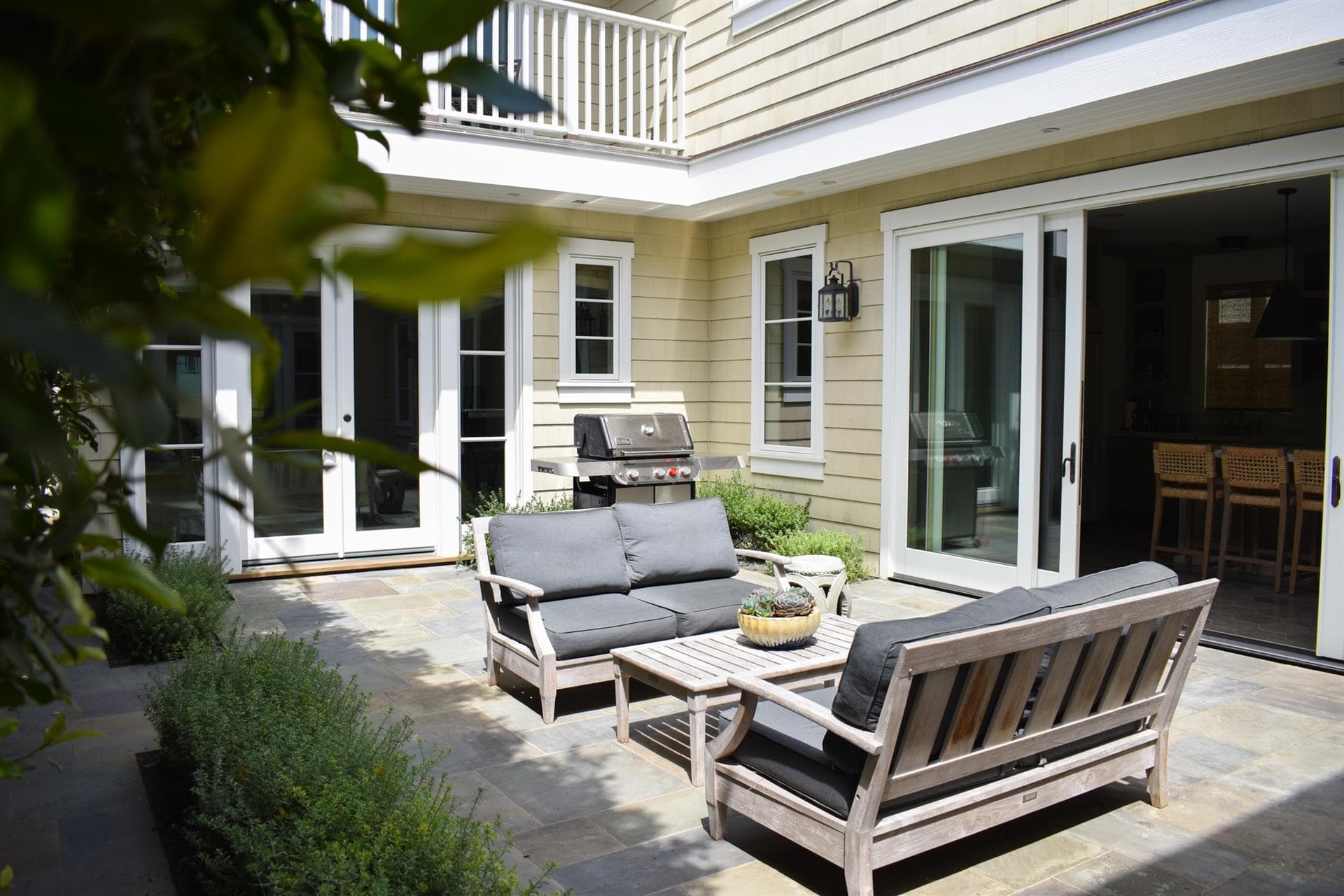 Oceanside Life - Image 35