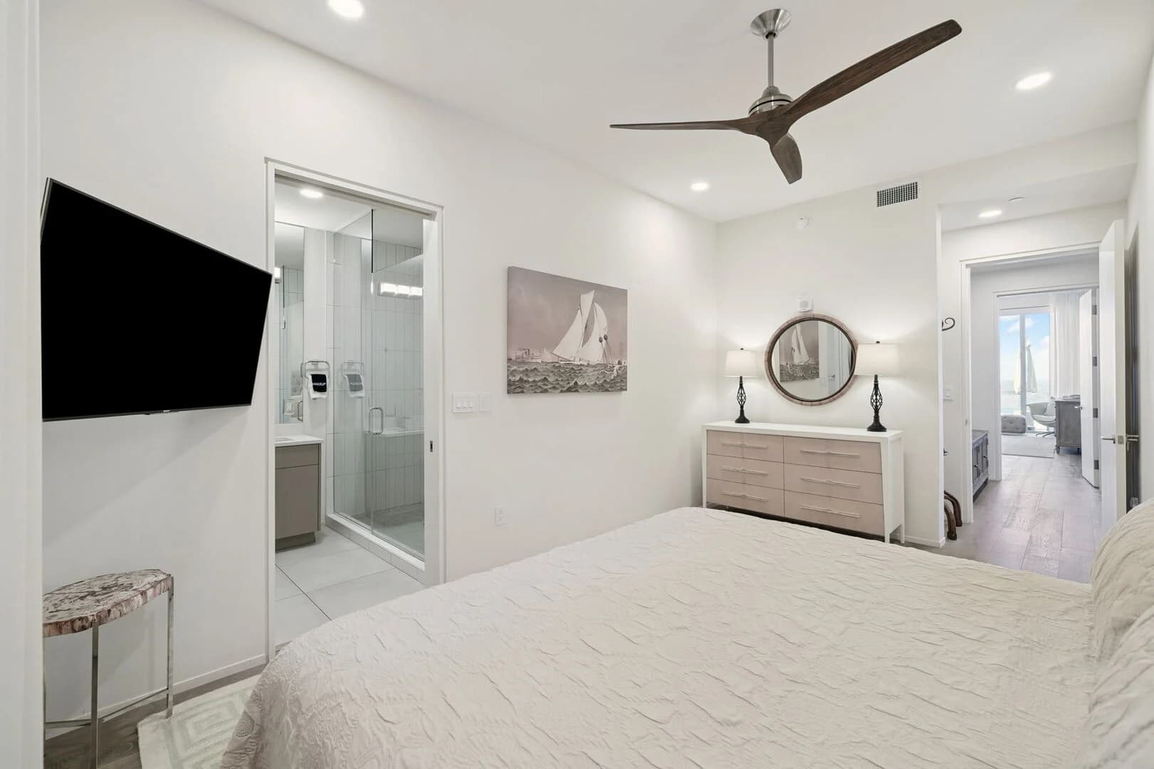 Viridian Penthouse #402 - Image 26