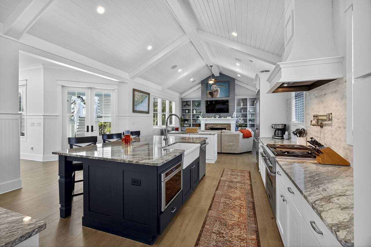 Blue Heron - Image 10