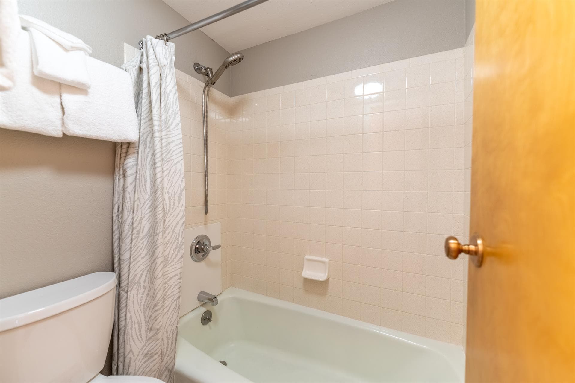 Soothing Shire - Image 23