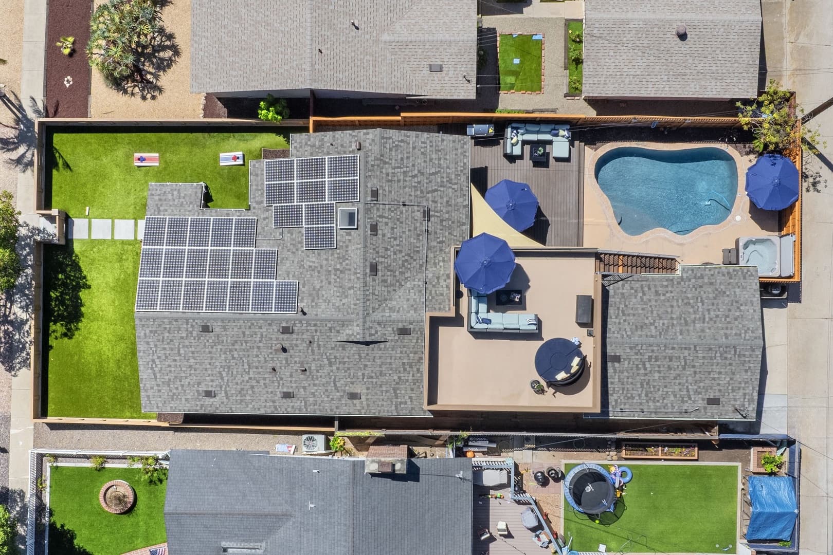 Pacific Beach Retreat - Image 40