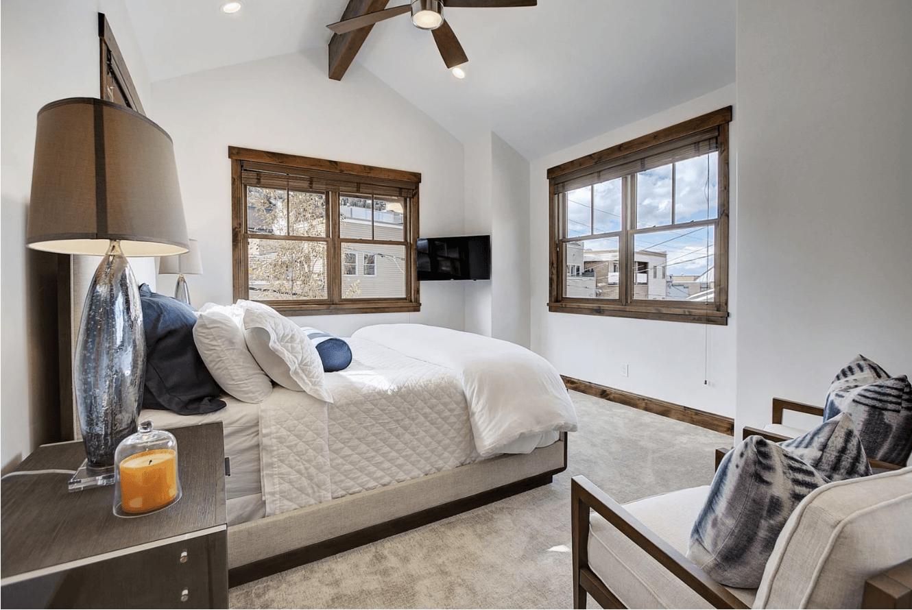 Main Street Escape - Image 14