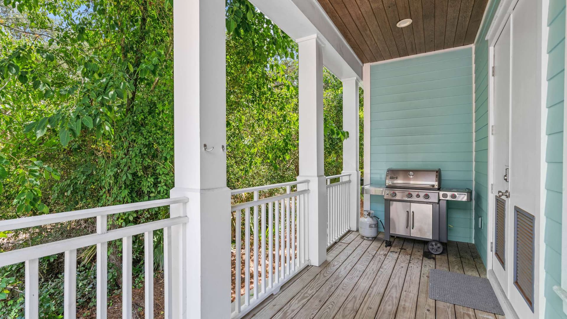 Barefoot Haven - Image 42