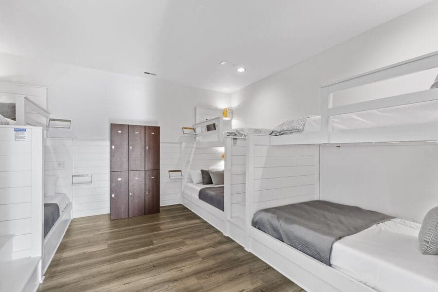 Mallard Vestige - Image 44